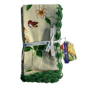 April Cornell Strawberry Fields Crochet Trim Napkin Set of 4 Cream‎ Floral NEW